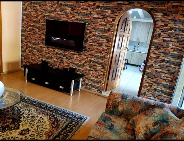 4 BEDROOM HOUSE FOR SALE IN THREE RIVERS EAST
